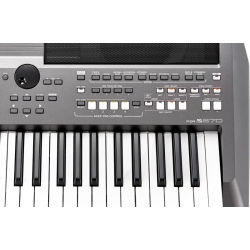 Yamaha PSR-S670 avec adaptateur