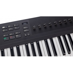 Clavier maître NATIVE INSTRUMENTS KOMPLETE KONTROLE A61