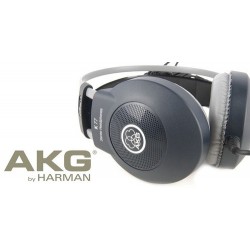 AKG k77